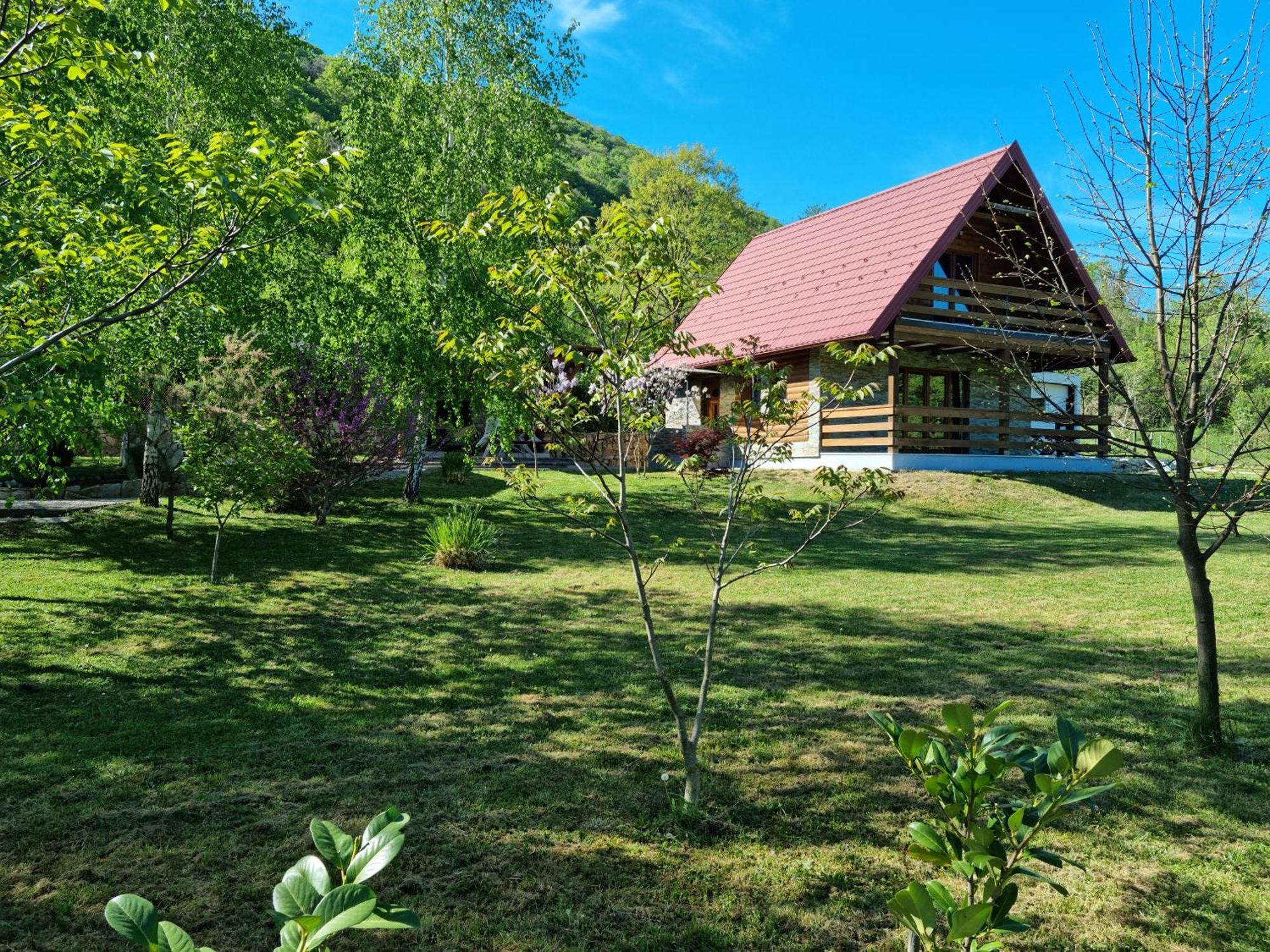 Green Garden Lohovo Bihać Екстериор снимка